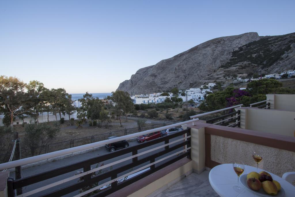 Hotel Adonis (Adults Only) Kamári 외부 사진