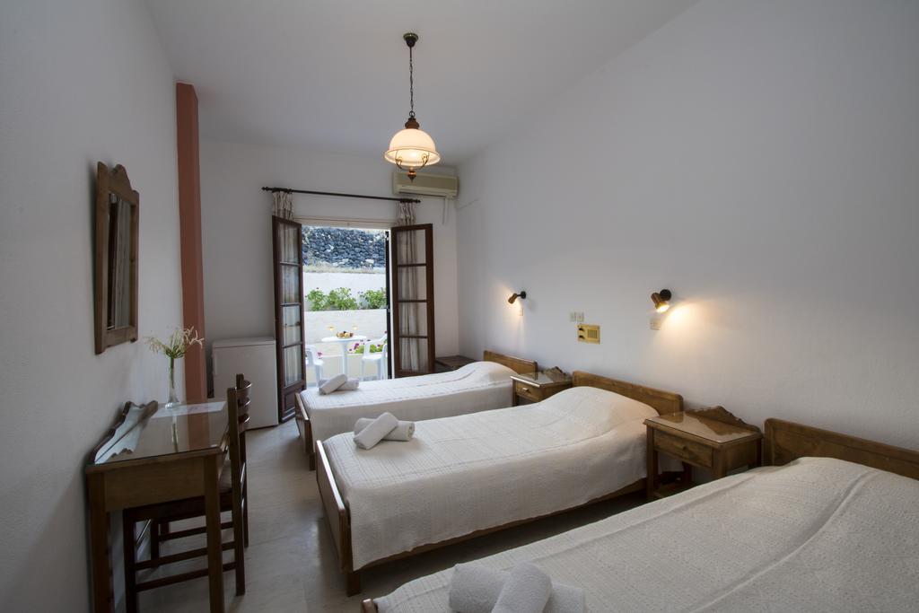 Hotel Adonis (Adults Only) Kamári 외부 사진