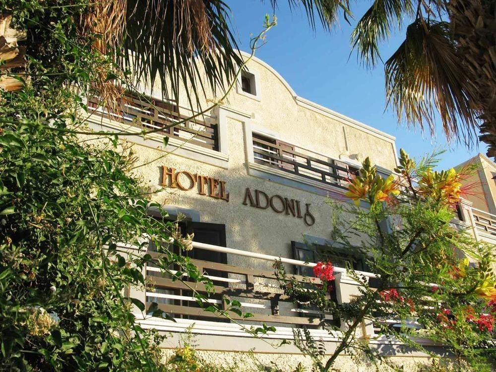 Hotel Adonis (Adults Only) Kamári 외부 사진
