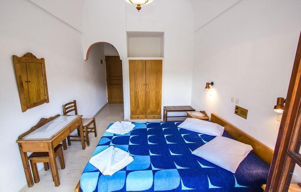Hotel Adonis (Adults Only) Kamári 외부 사진