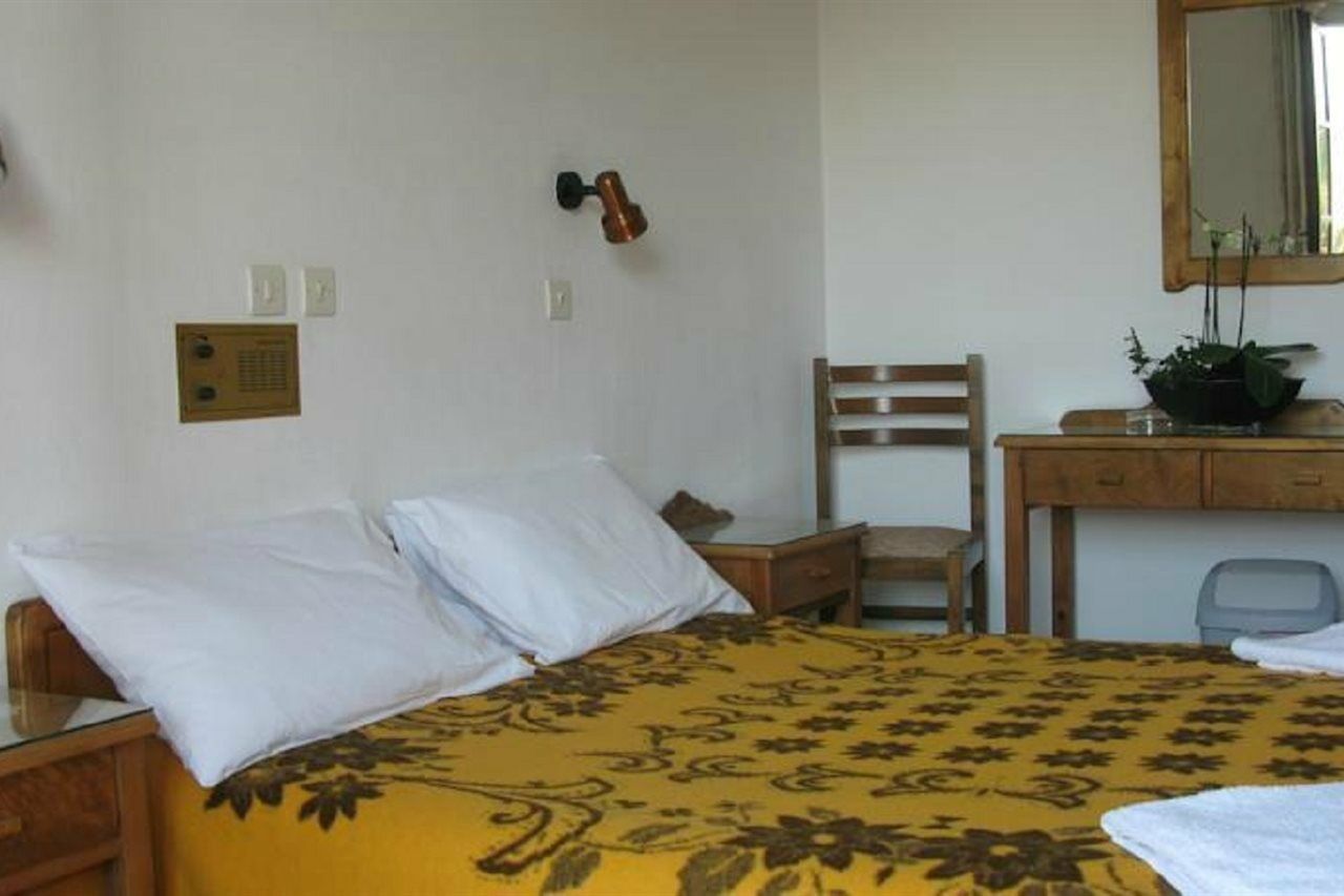 Hotel Adonis (Adults Only) Kamári 외부 사진