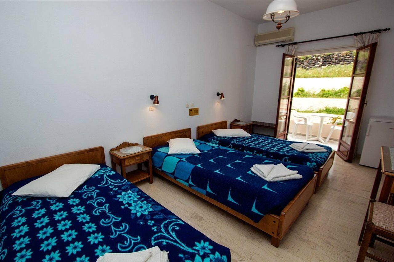 Hotel Adonis (Adults Only) Kamári 외부 사진